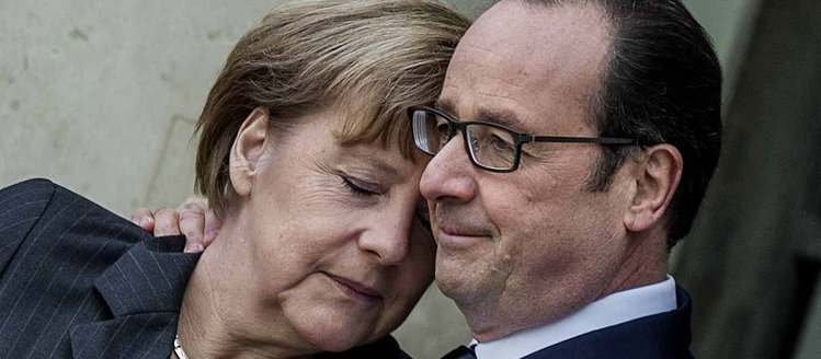 hollande-merkel-accolade-ouv.jpg